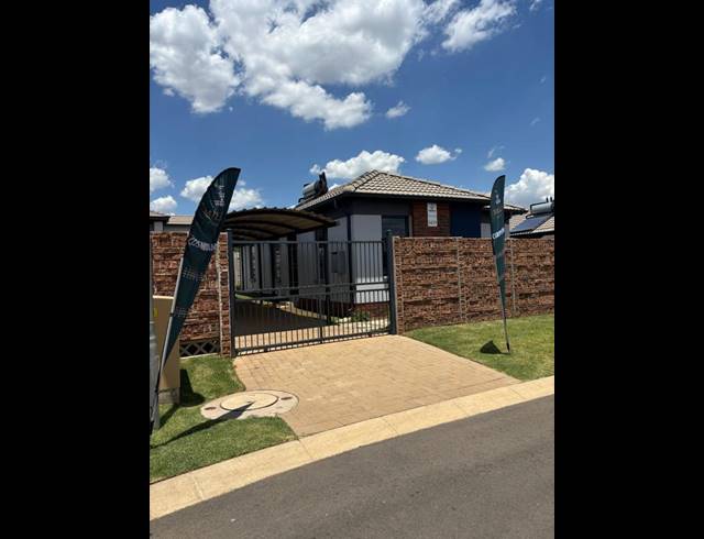 2 BEDROOM HOUSE FOR SALE IN SKY CITY